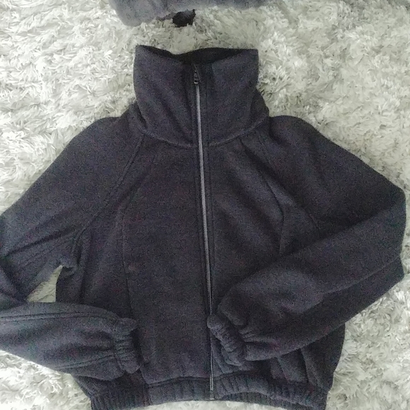 Lululemon Velour Jogger Set - Picture 2 of 6